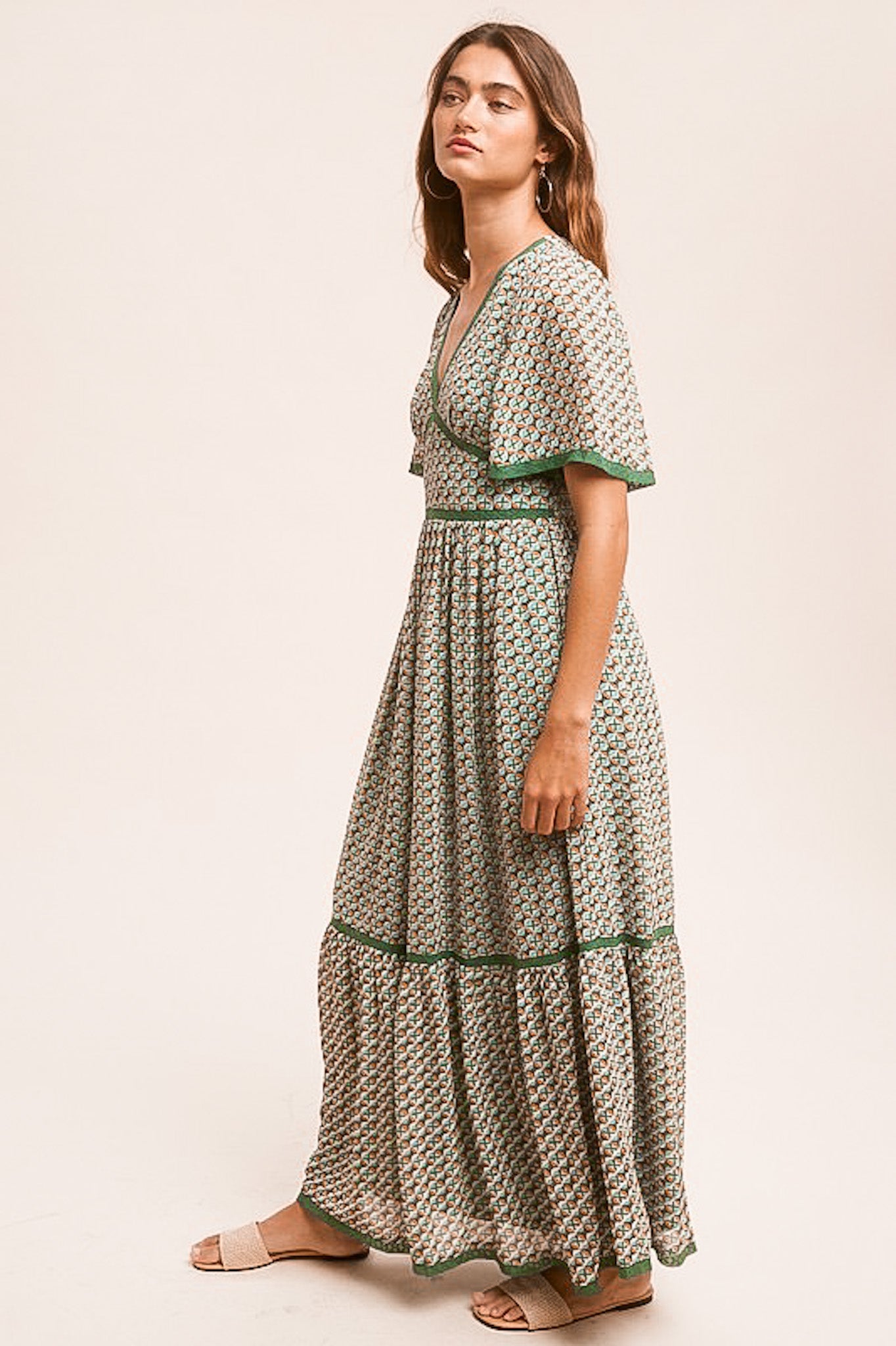 Lace Trim Medallion Print Flutter Sleeve Maxi