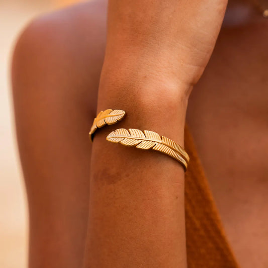 Plume Bangle